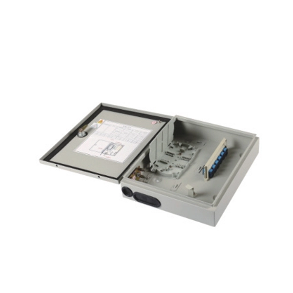 Connecting upper and lower cable trays to horizontal cable trays