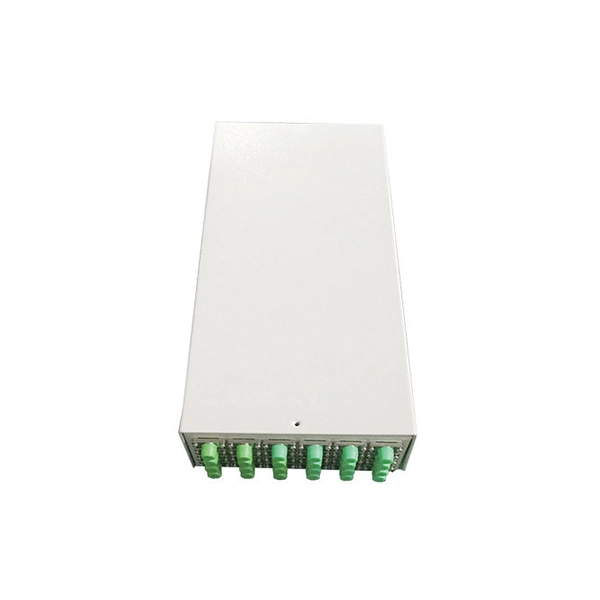 Distribution box slotting in severe cold