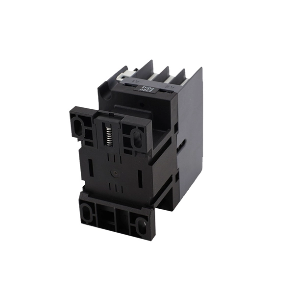 Devices that do not require fusion splicing of fiber optic interfaces