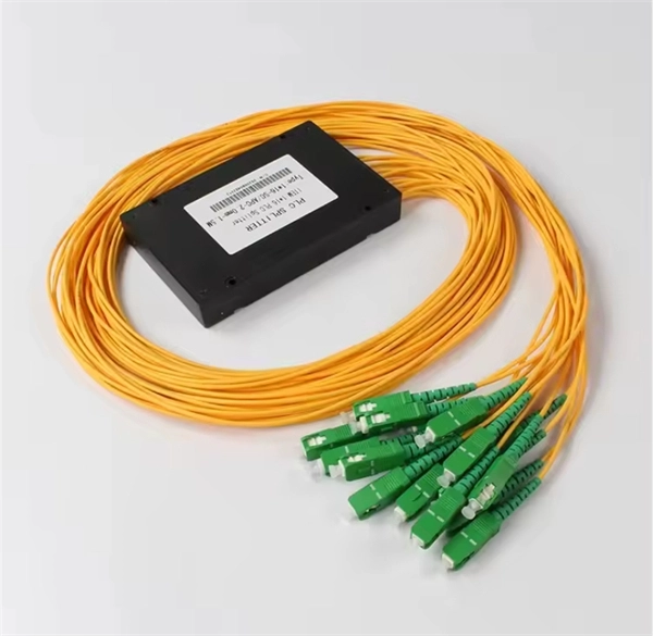 Fiber optic sensor outputs digital signal