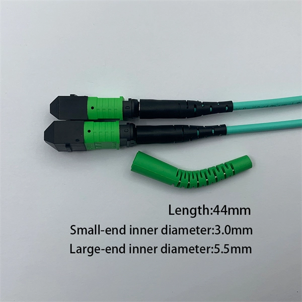 Electrostatic grounding of the distribution box body