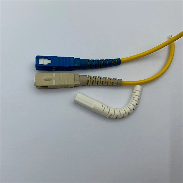 How to plug in a light module at home 
