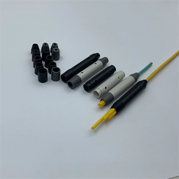 What other chips are in an optical module 