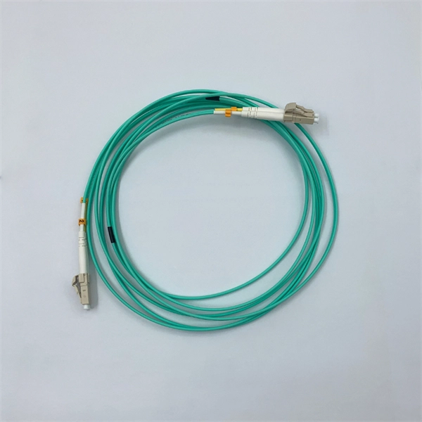 Which company offers reliable vibration fiber optic cables for Uruguay